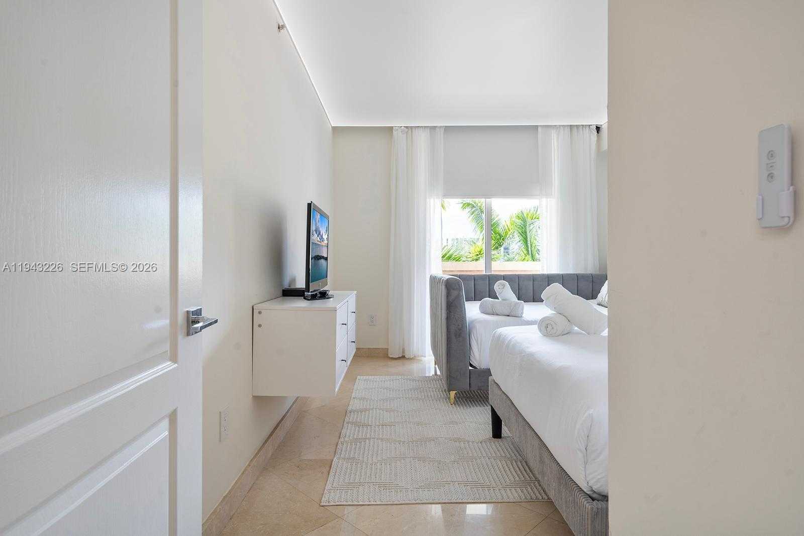 Small Image of 17555 ATLANTIC BLVD #508, Sunny Isles Beach Number 69