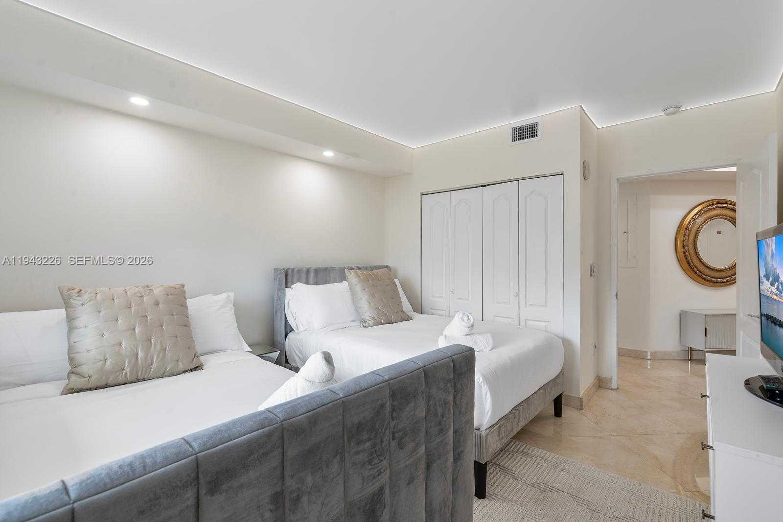 Small Image of 17555 ATLANTIC BLVD #508, Sunny Isles Beach Number 72