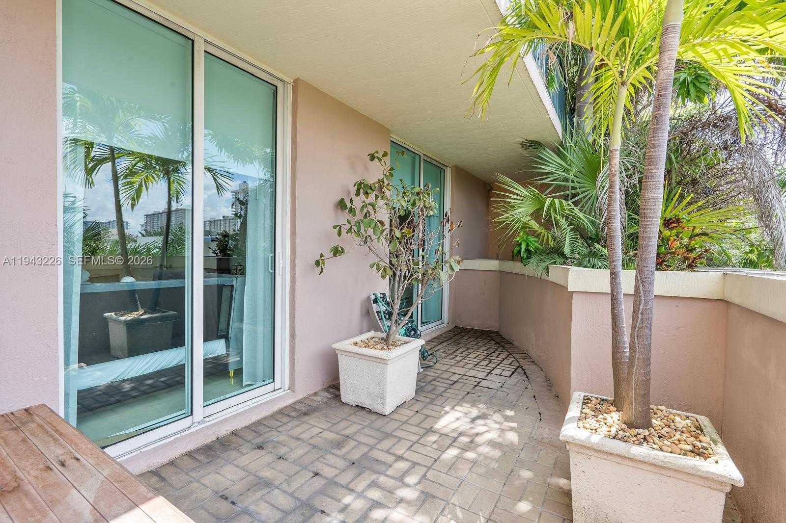 Small Image of 17555 ATLANTIC BLVD #508, Sunny Isles Beach Number 75