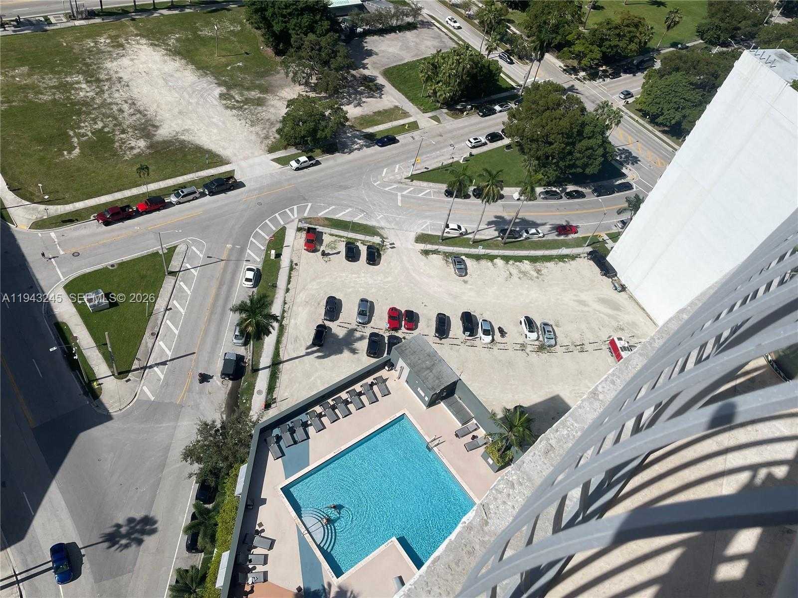 Small Image of 1750 NORTH BAYSHORE DR #2810, Miami Number 28