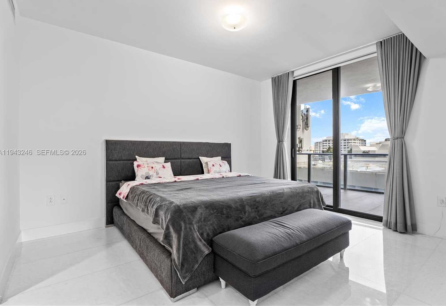 Small Image of 1010 BRICKELL AVE #1405, Miami Number 16