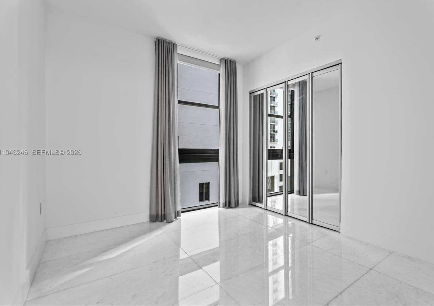 Small Image of 1010 BRICKELL AVE #1405, Miami Number 23