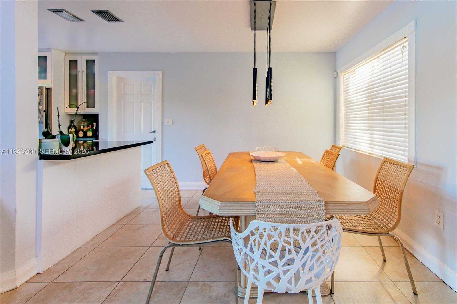 Small Image of 165 NORTH WEST 85TH CT #165, Miami Number 4