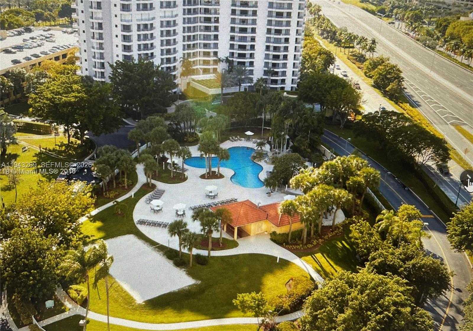 Small Image of 3300 NORTH EAST 192ND ST #1804, Aventura Number 4