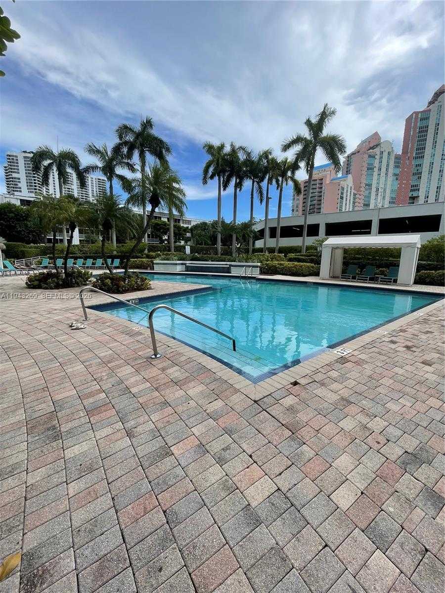 Small Image of 3300 NORTH EAST 192ND ST #1804, Aventura Number 9