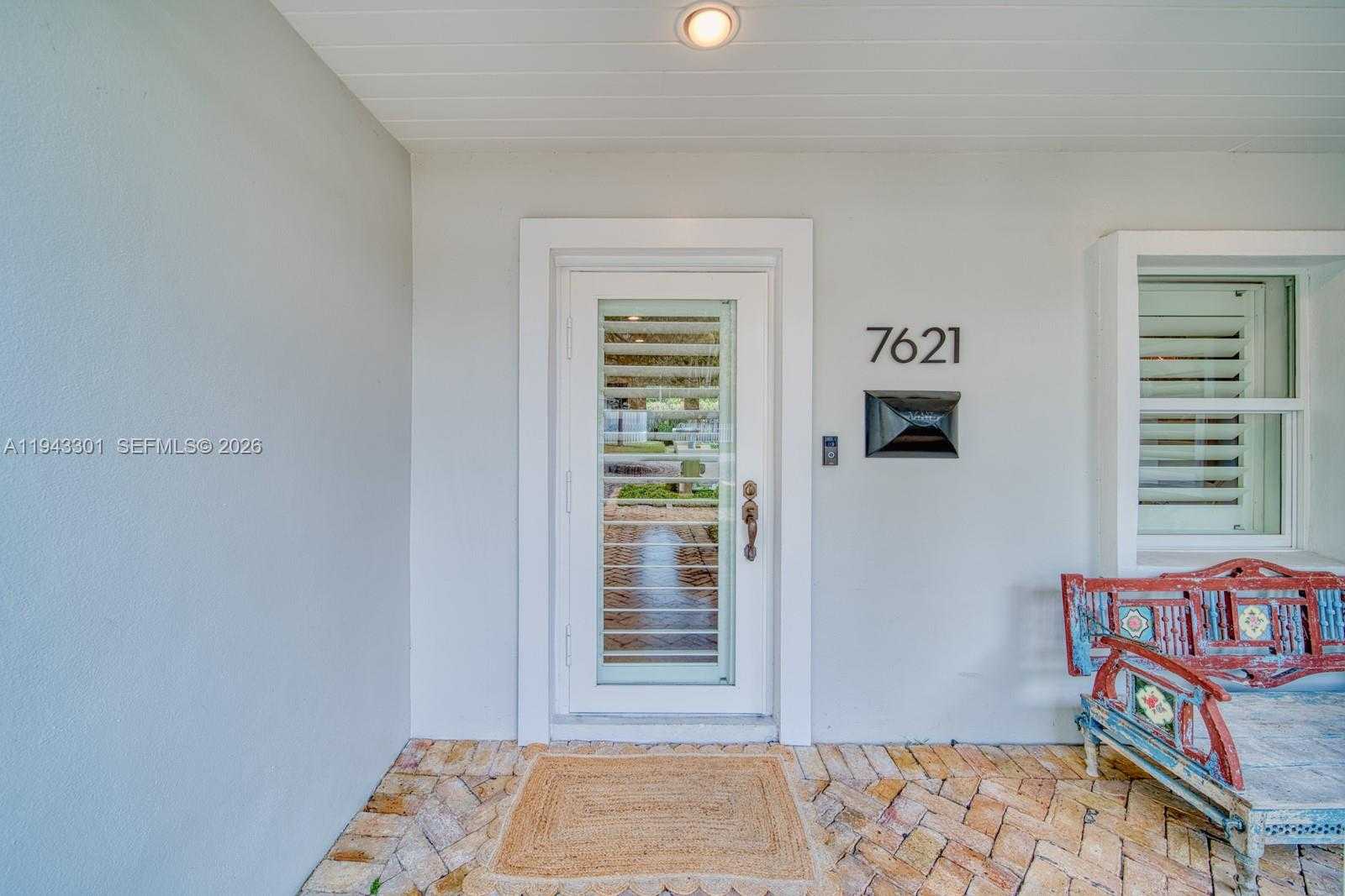 Small Image of 7621 SOUTH WEST 65TH PL, South Miami Number 3