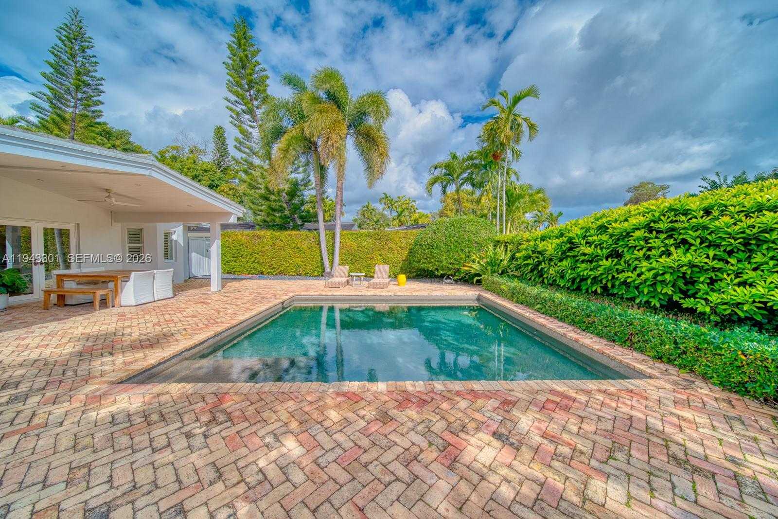 Small Image of 7621 SOUTH WEST 65TH PL, South Miami Number 34