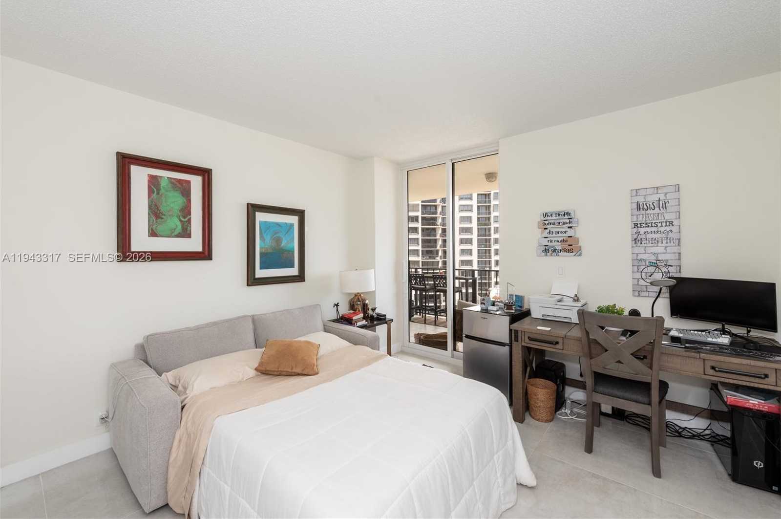 Small Image of 520 BRICKELL KEY DR #A1102, Miami Number 24