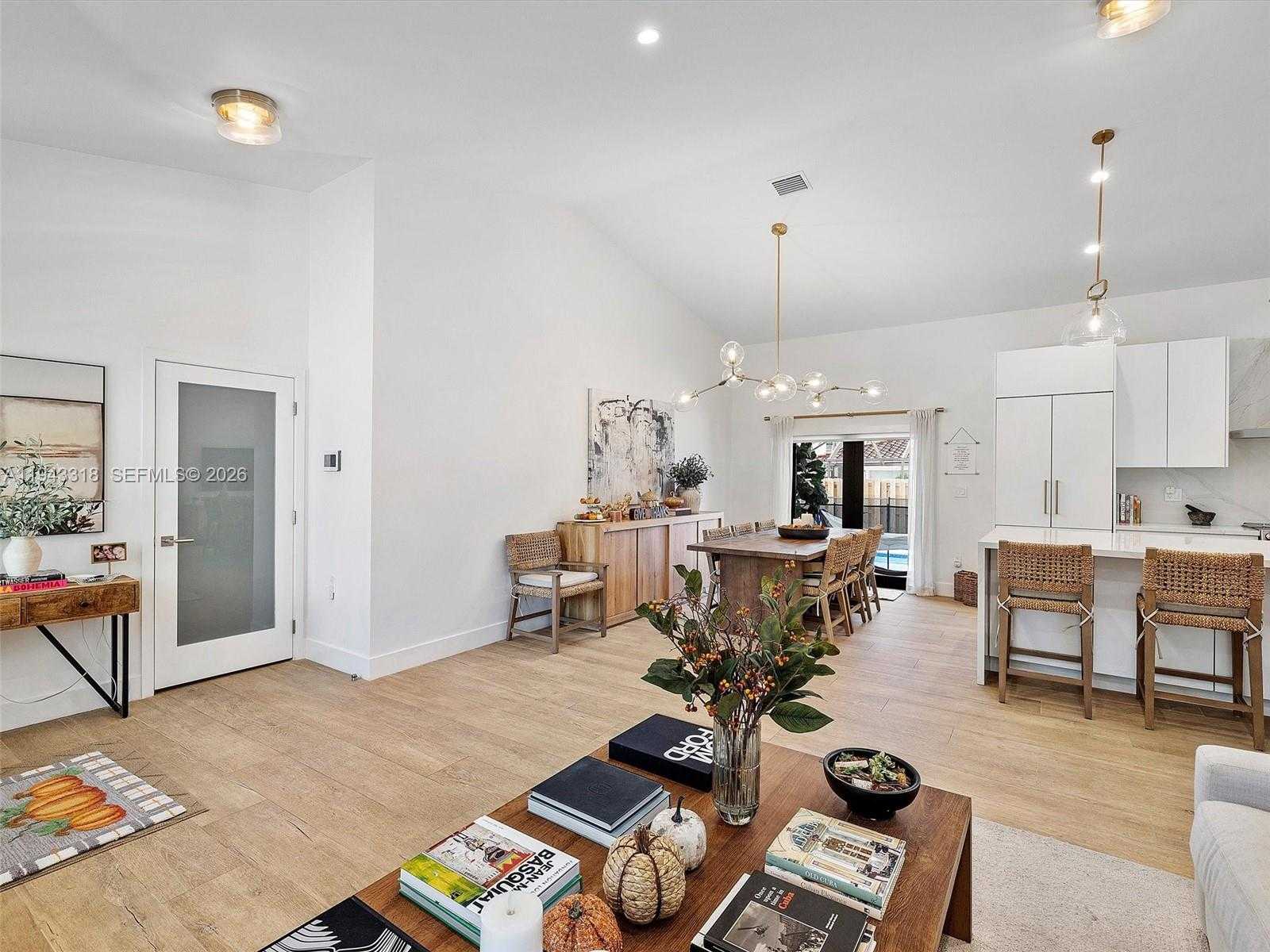 Small Image of 3776 SOUTH WEST 107TH CT, Miami Number 10