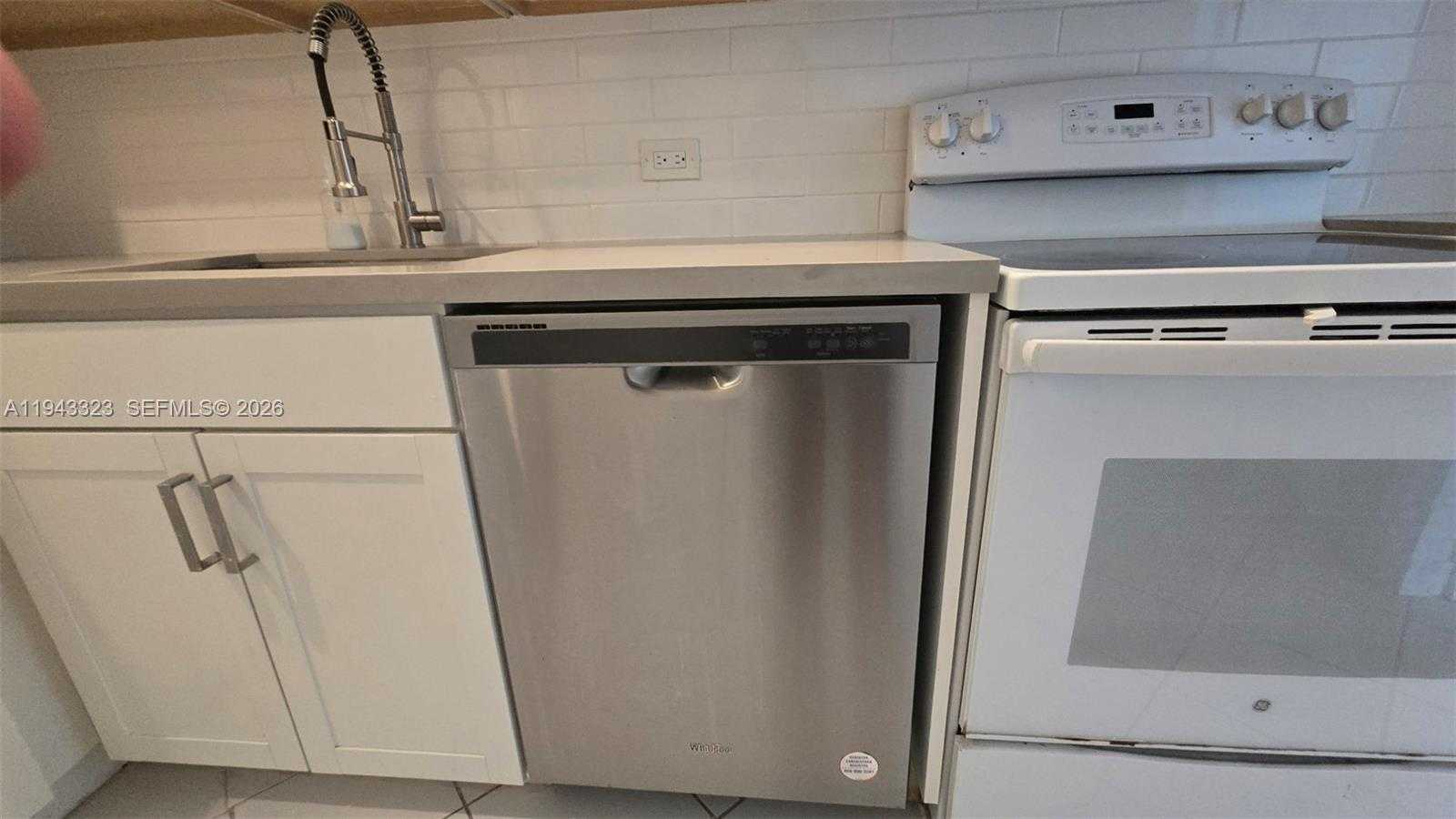 Small Image of 9381 EAST BAY HARBOR DR #404S, Bay Harbor Islands Number 23