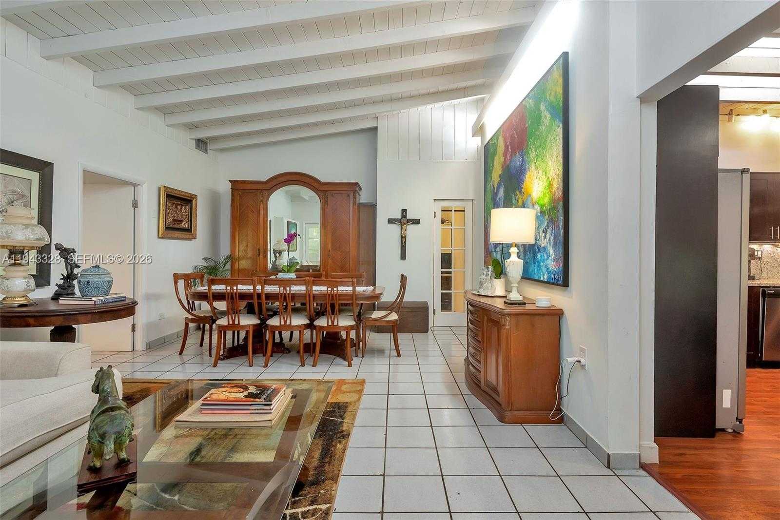 Small Image of 5845 SOUTH WEST 88TH ST, South Miami Number 5