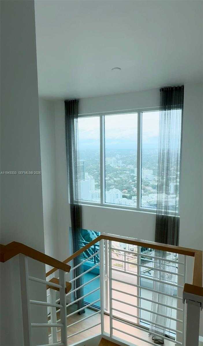 Small Image of 60 SOUTH WEST 13TH ST #4201, Miami Number 11