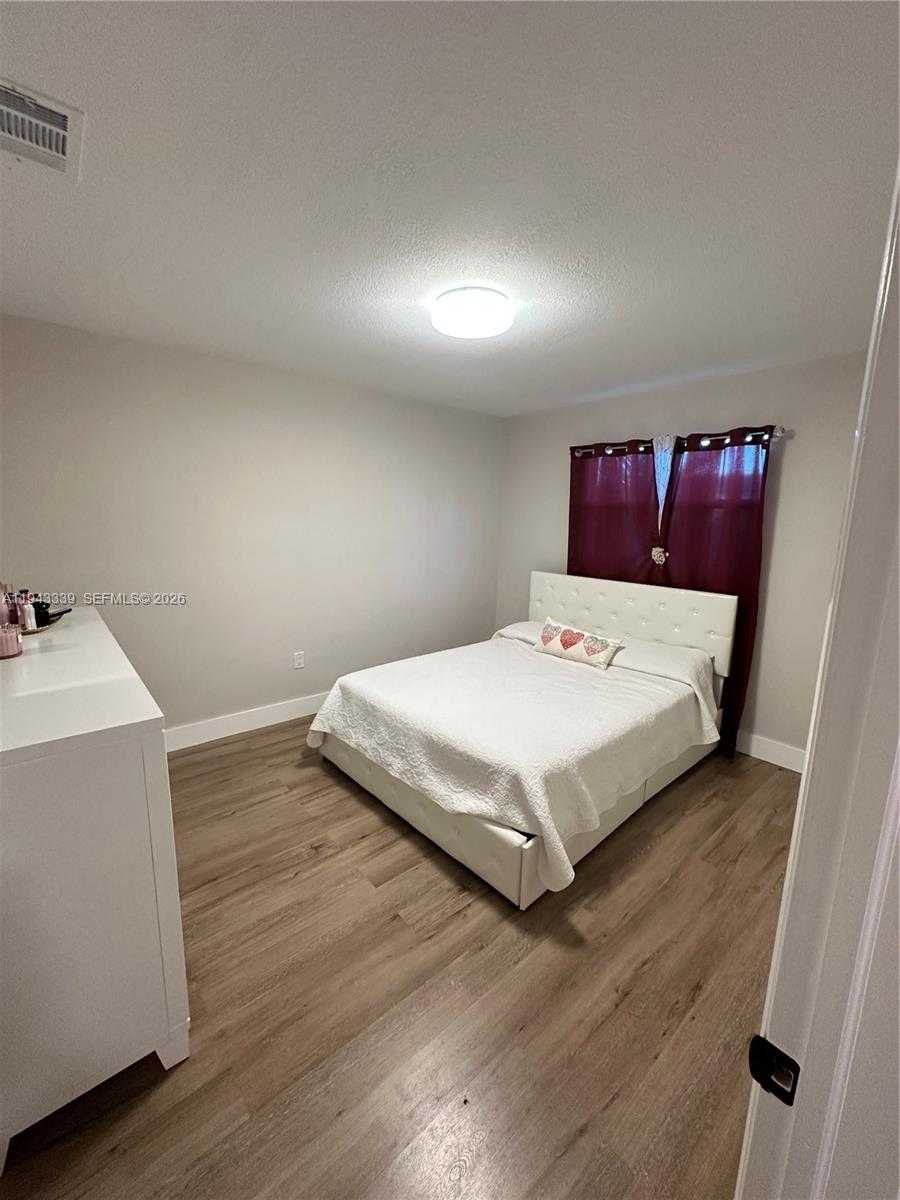 Small Image of 6729 PETUNIA DR #6729, Miramar Number 15