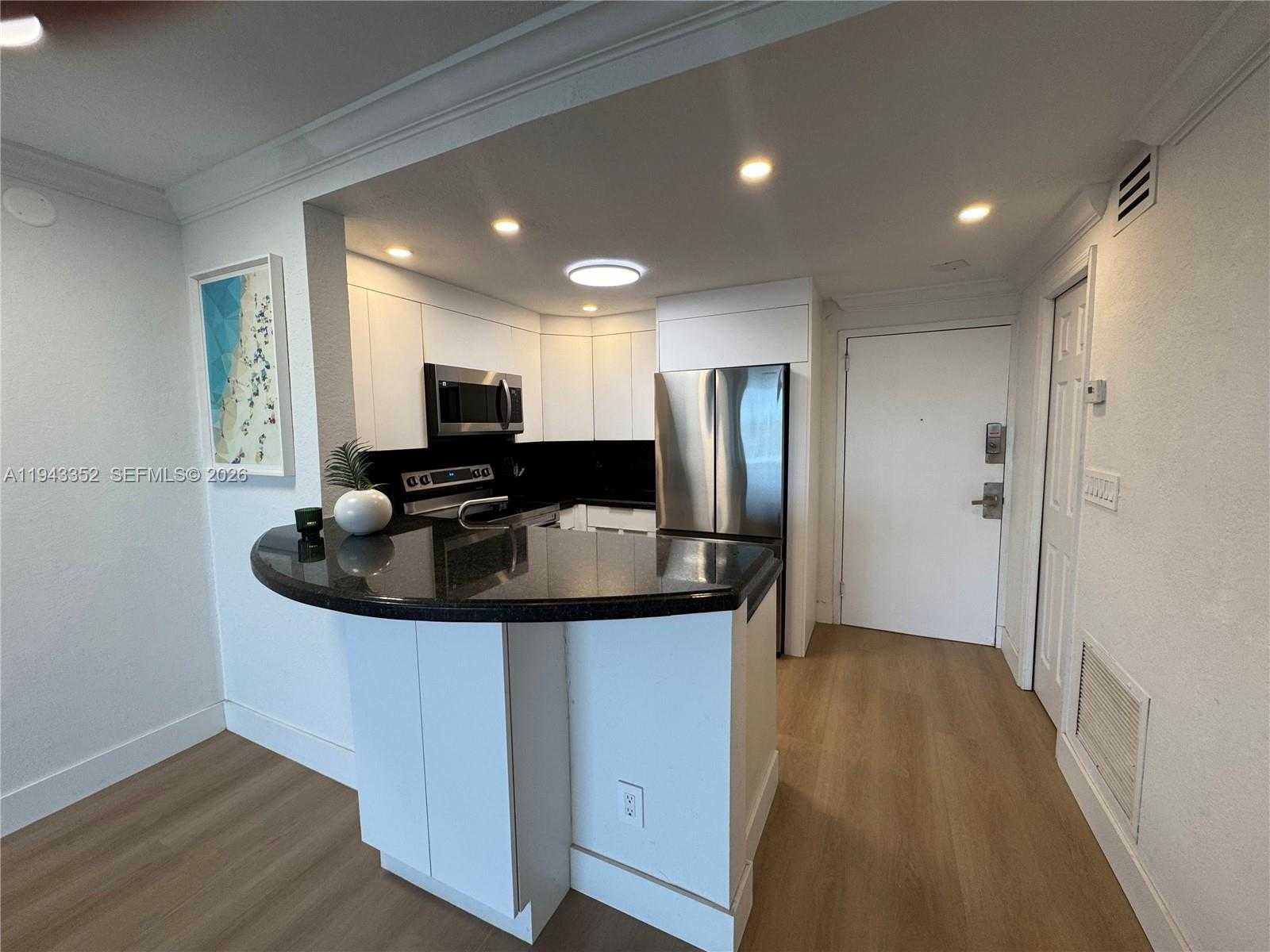 Small Image of 2020 NORTH EAST 135TH ST #607, North Miami Number 7