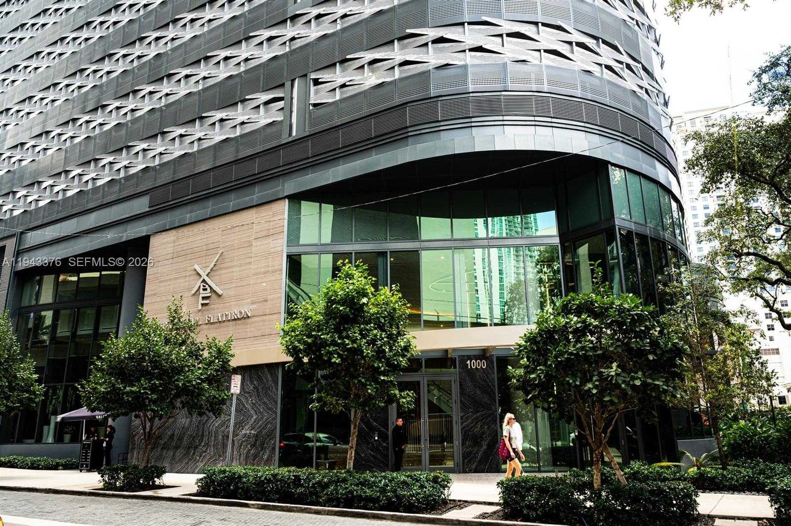 Small Image of 1000 BRICKELL PLZ #1806, Miami Number 1