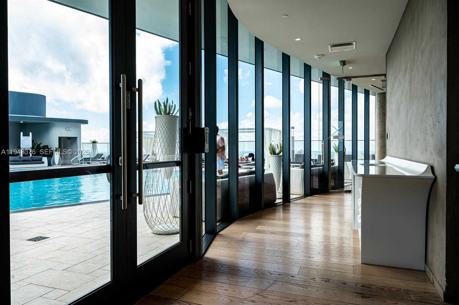 Small Image of 1000 BRICKELL PLZ #1806, Miami Number 33