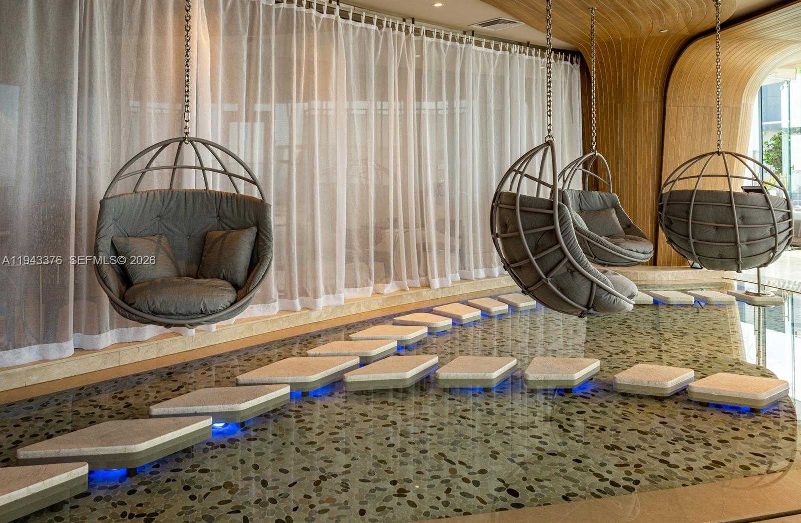 Small Image of 1000 BRICKELL PLZ #1806, Miami Number 46