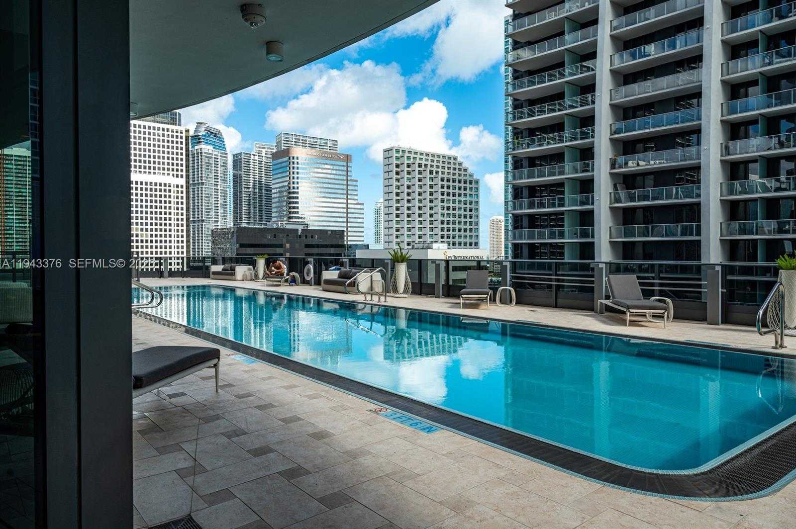 Small Image of 1000 BRICKELL PLZ #1806, Miami Number 50