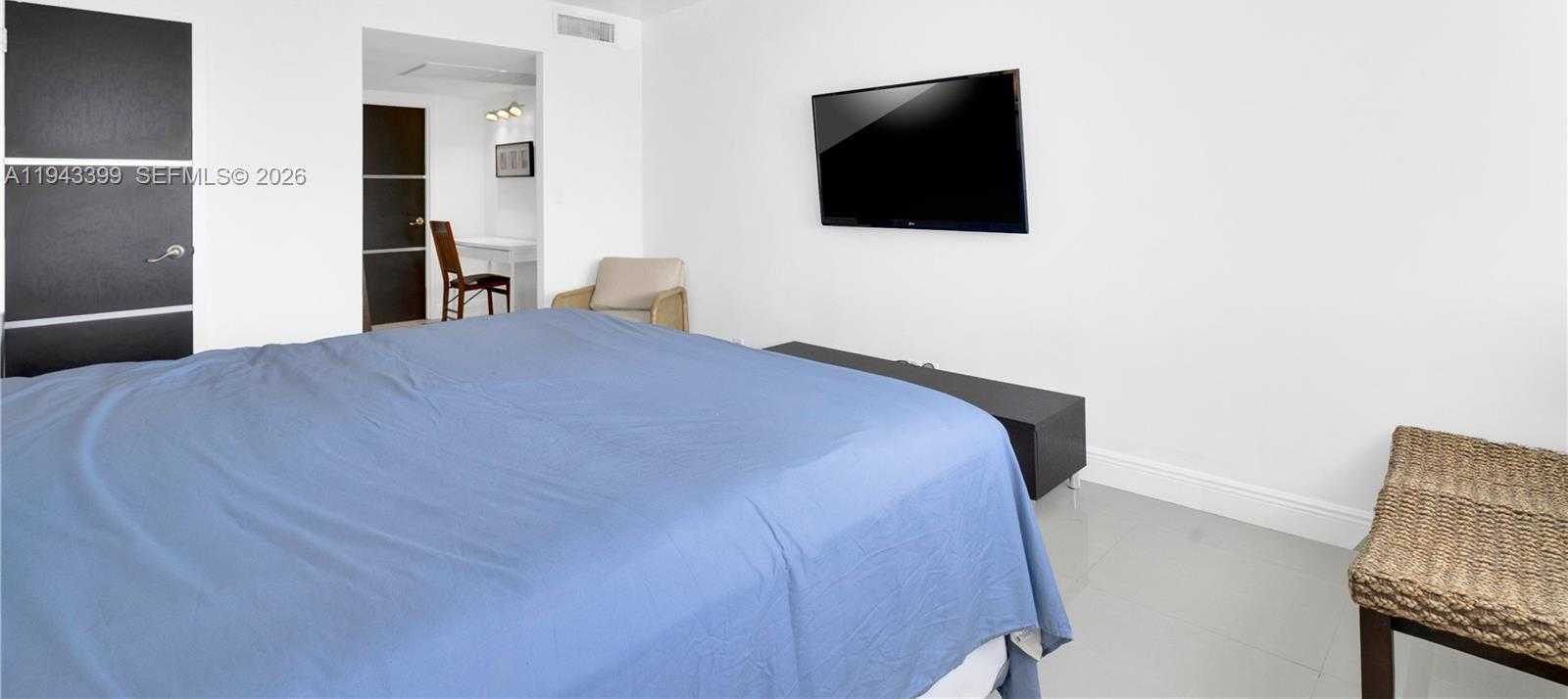 Small Image of 3140 SOUTH OCEAN DR #1211, Hallandale Beach Number 18