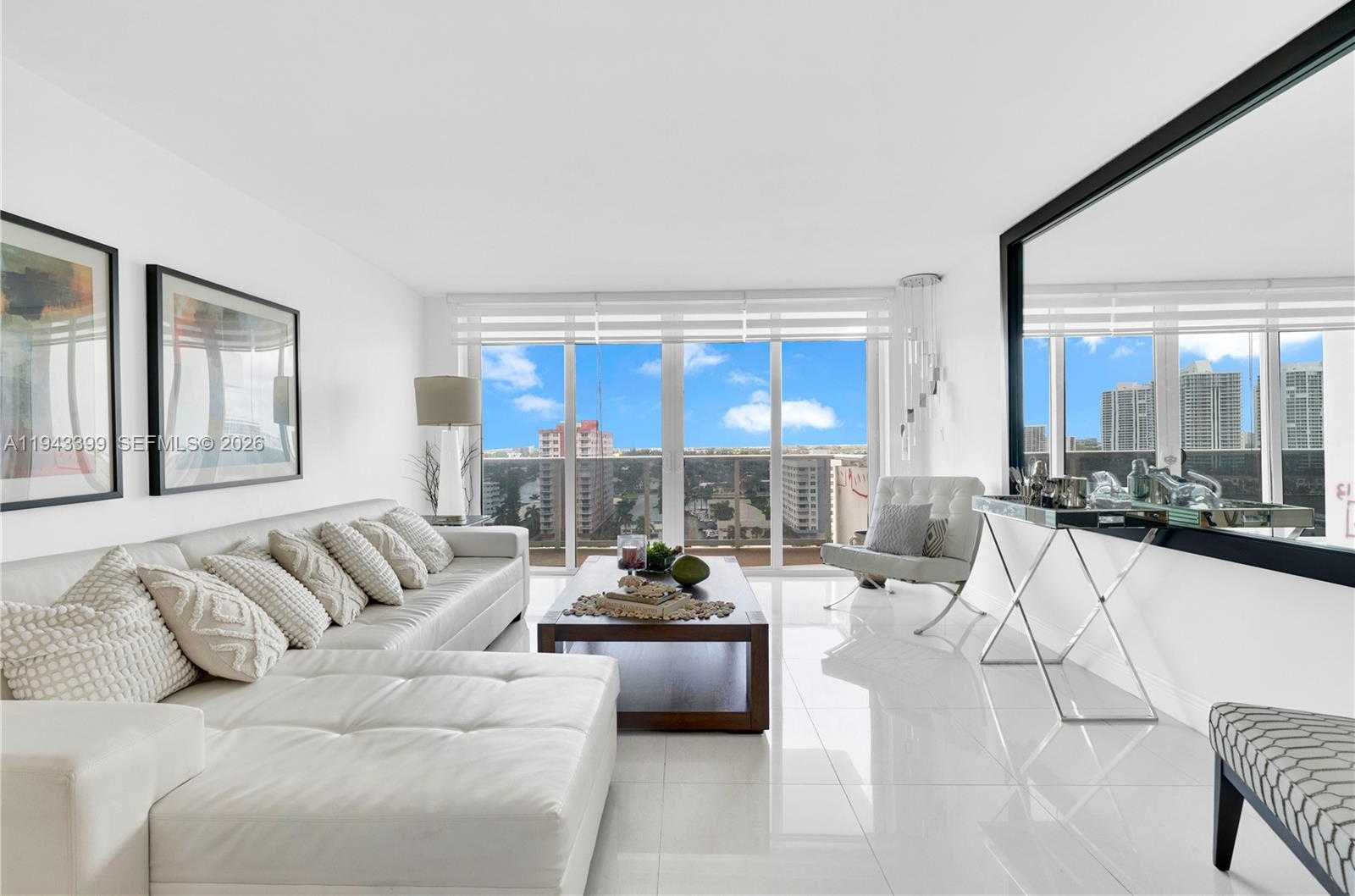 Small Image of 3140 SOUTH OCEAN DR #1211, Hallandale Beach Number 4