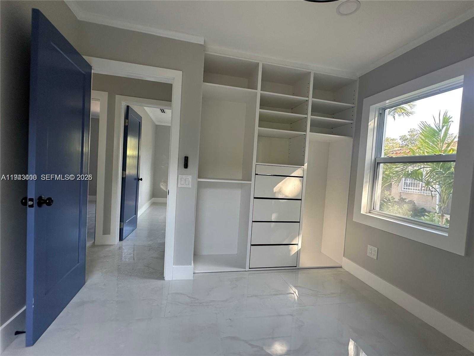 Small Image of 510 BOABADILLA ST, Coral Gables Number 10