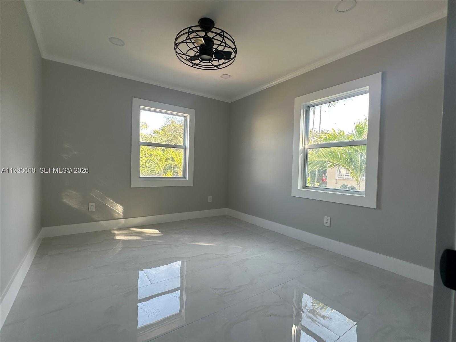 Small Image of 510 BOABADILLA ST, Coral Gables Number 16