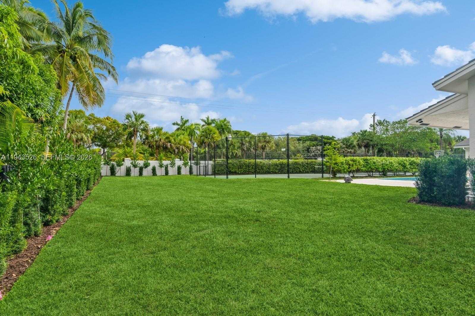 Small Image of 15405 SOUTH WEST 73RD CT, Palmetto Bay Number 30