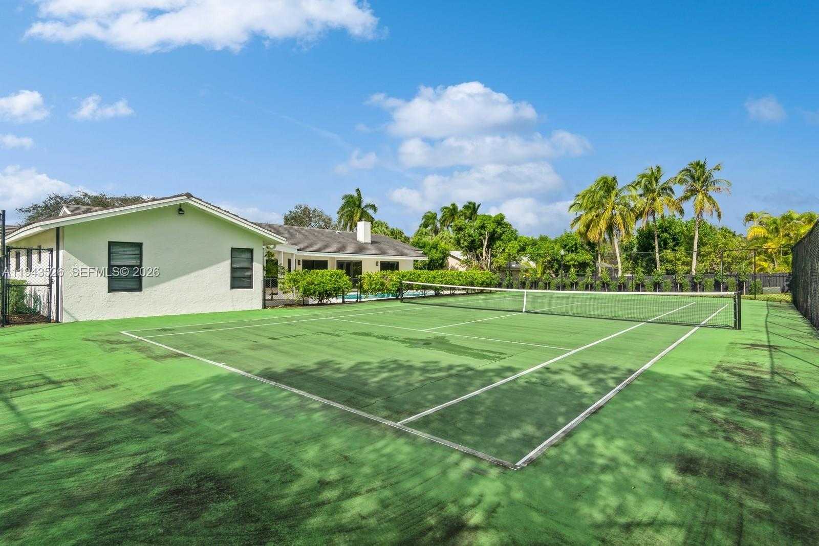 Small Image of 15405 SOUTH WEST 73RD CT, Palmetto Bay Number 32