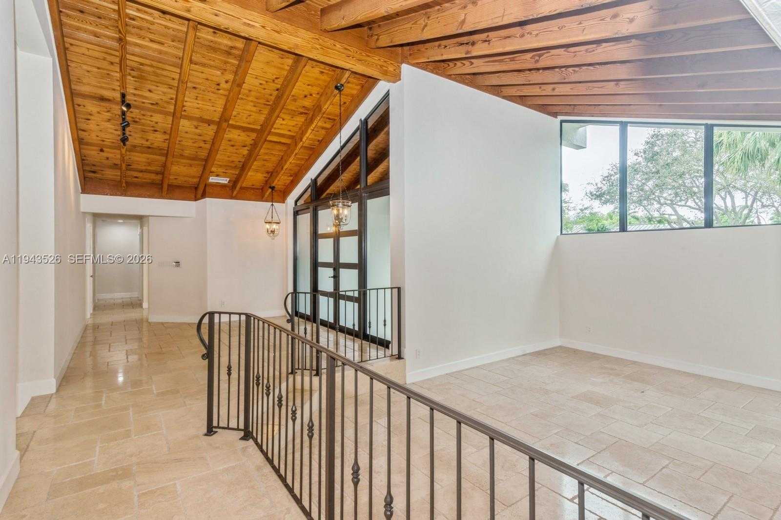 Small Image of 15405 SOUTH WEST 73RD CT, Palmetto Bay Number 5