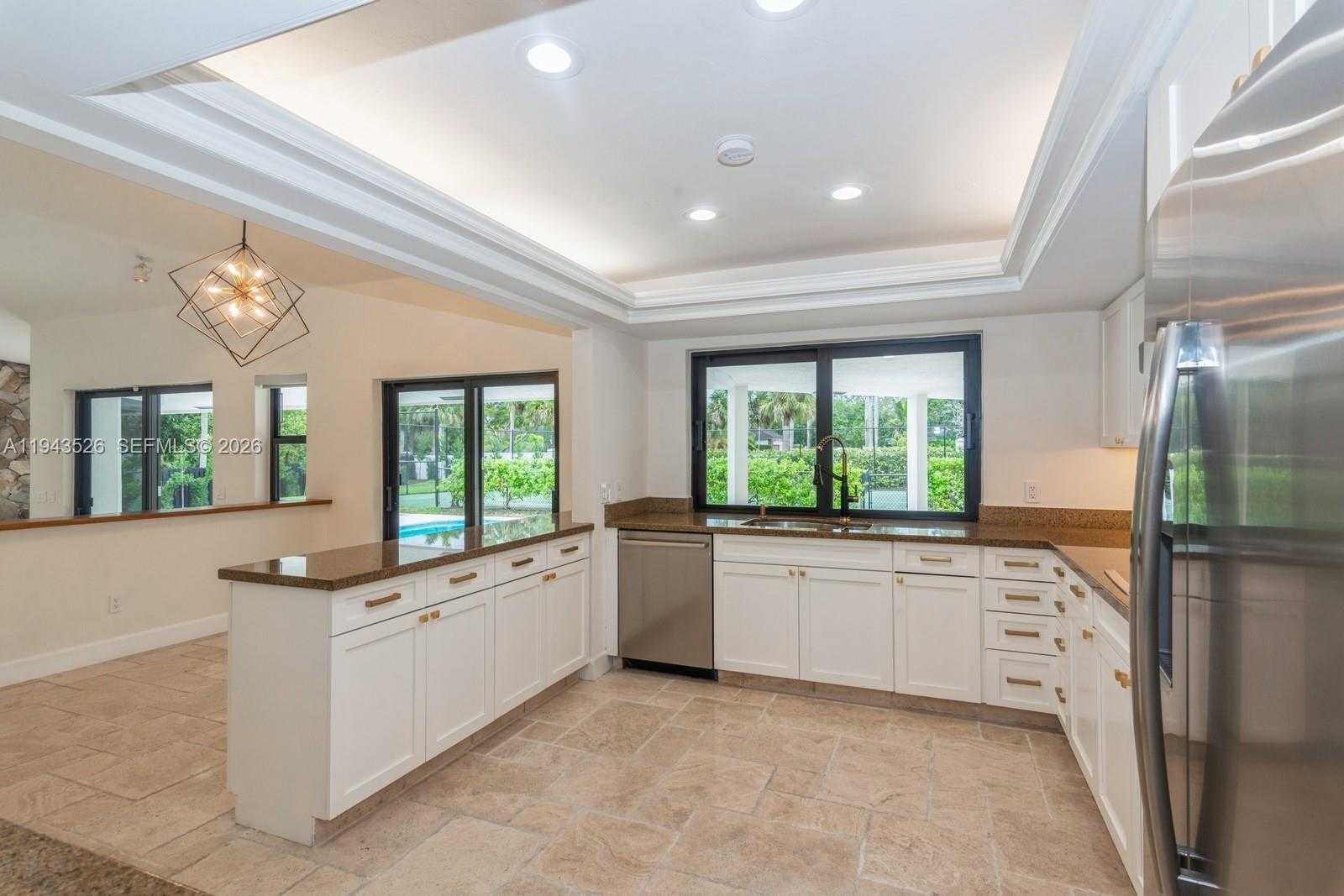 Small Image of 15405 SOUTH WEST 73RD CT, Palmetto Bay Number 7