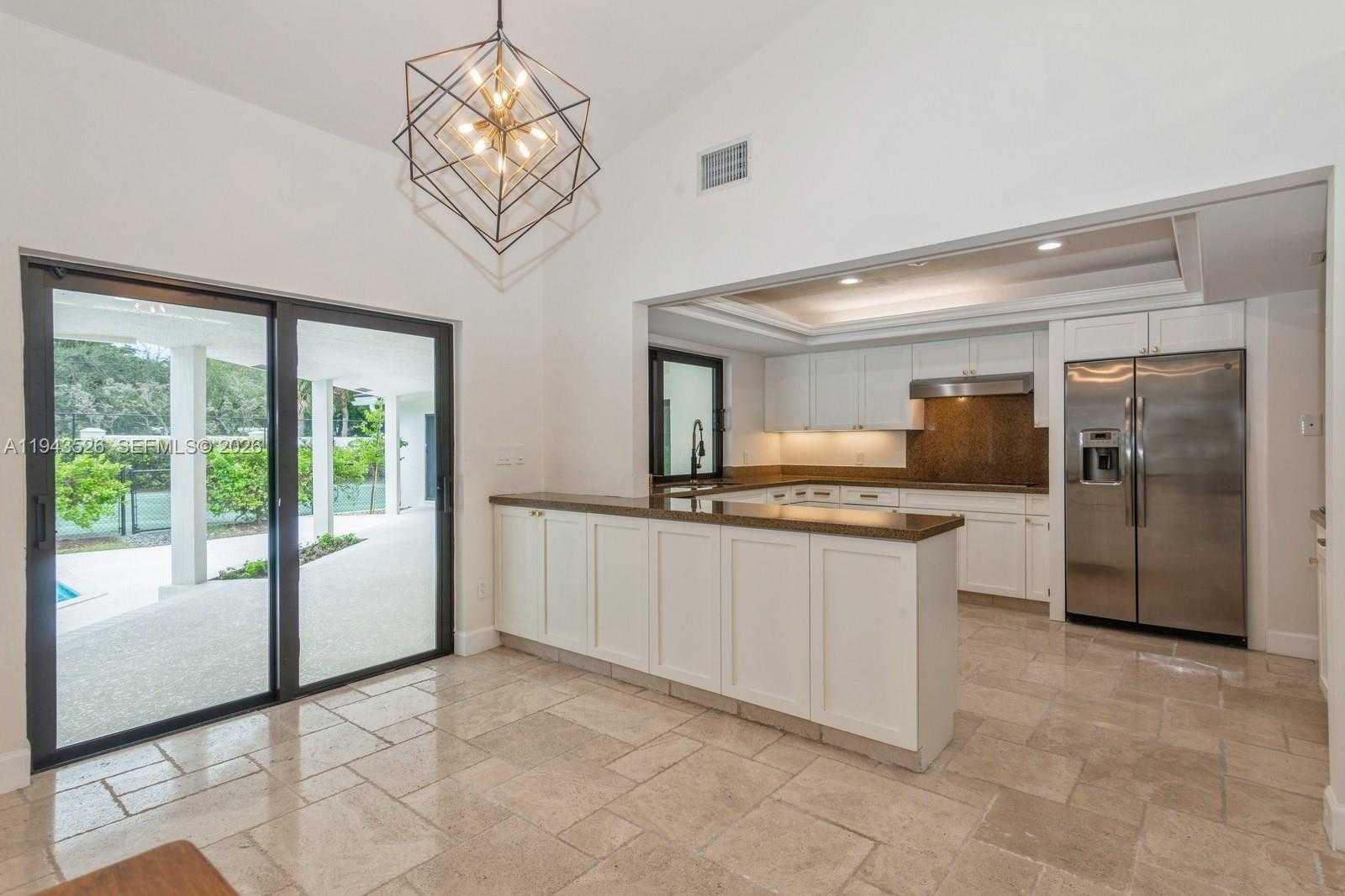 Small Image of 15405 SOUTH WEST 73RD CT, Palmetto Bay Number 9