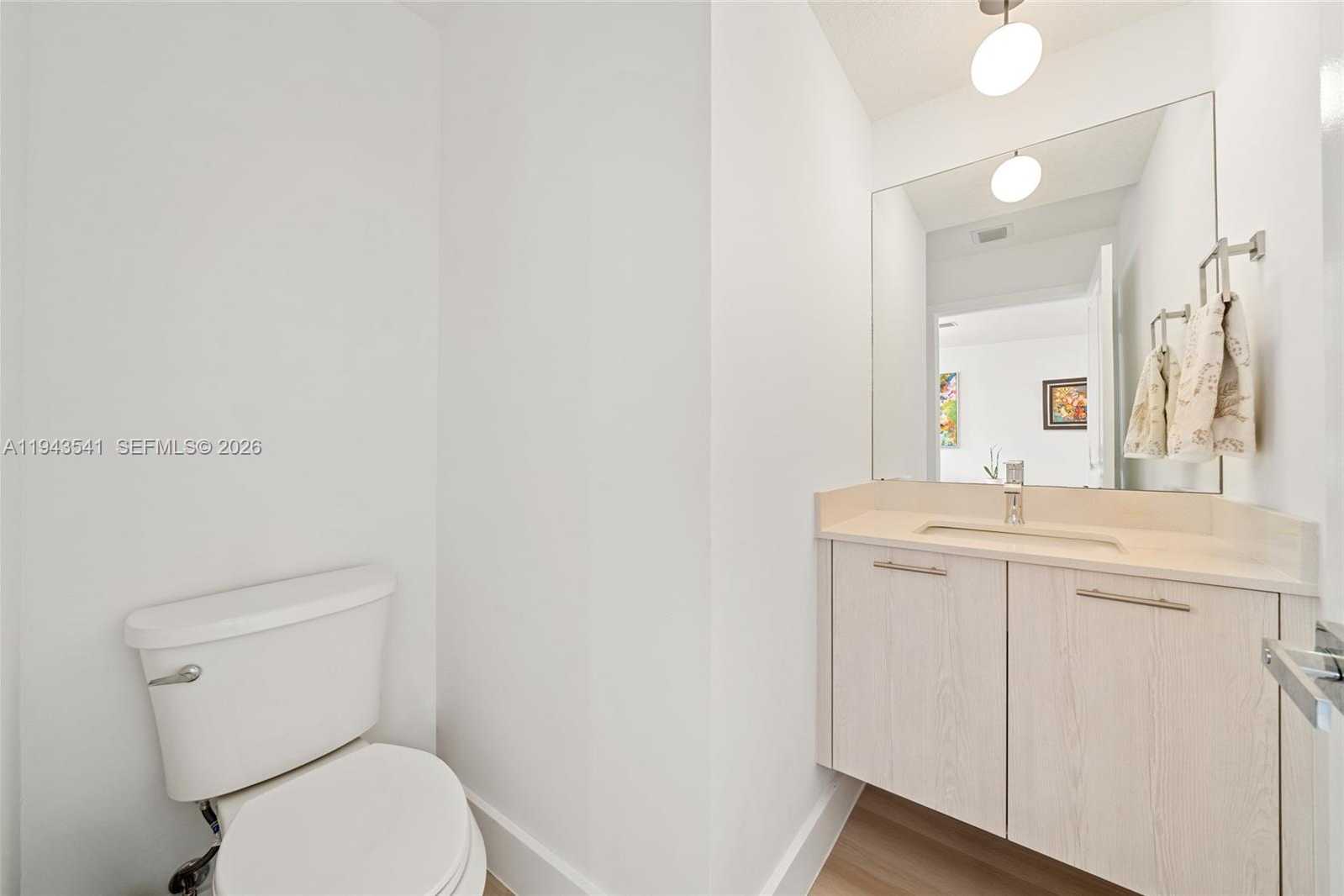 Small Image of 4648 NORTH WEST 83RD AVE #4648, Doral Number 15