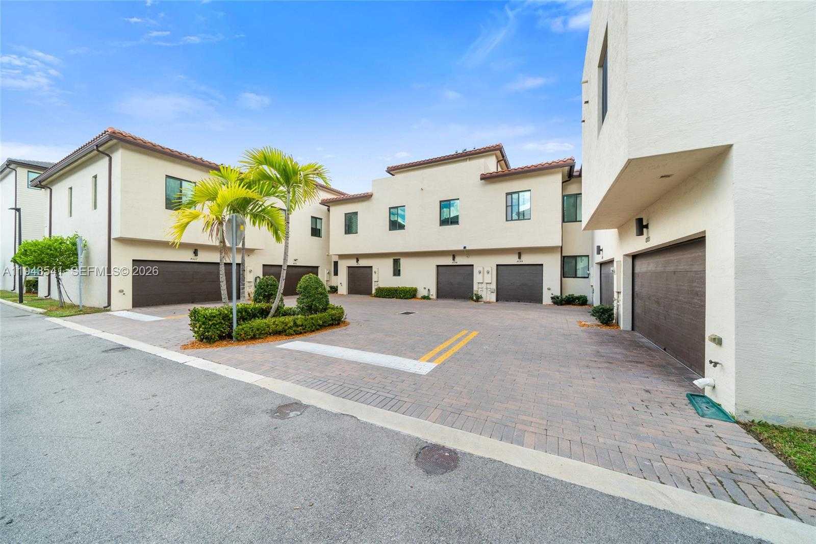 Small Image of 4648 NORTH WEST 83RD AVE #4648, Doral Number 41
