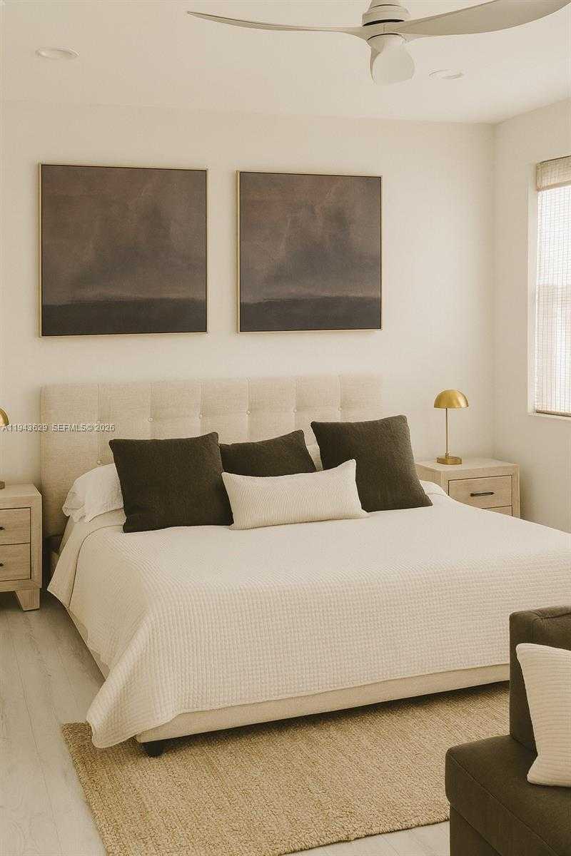 Small Image of 1139 NORTH EAST 3RD AVE, Fort Lauderdale Number 14