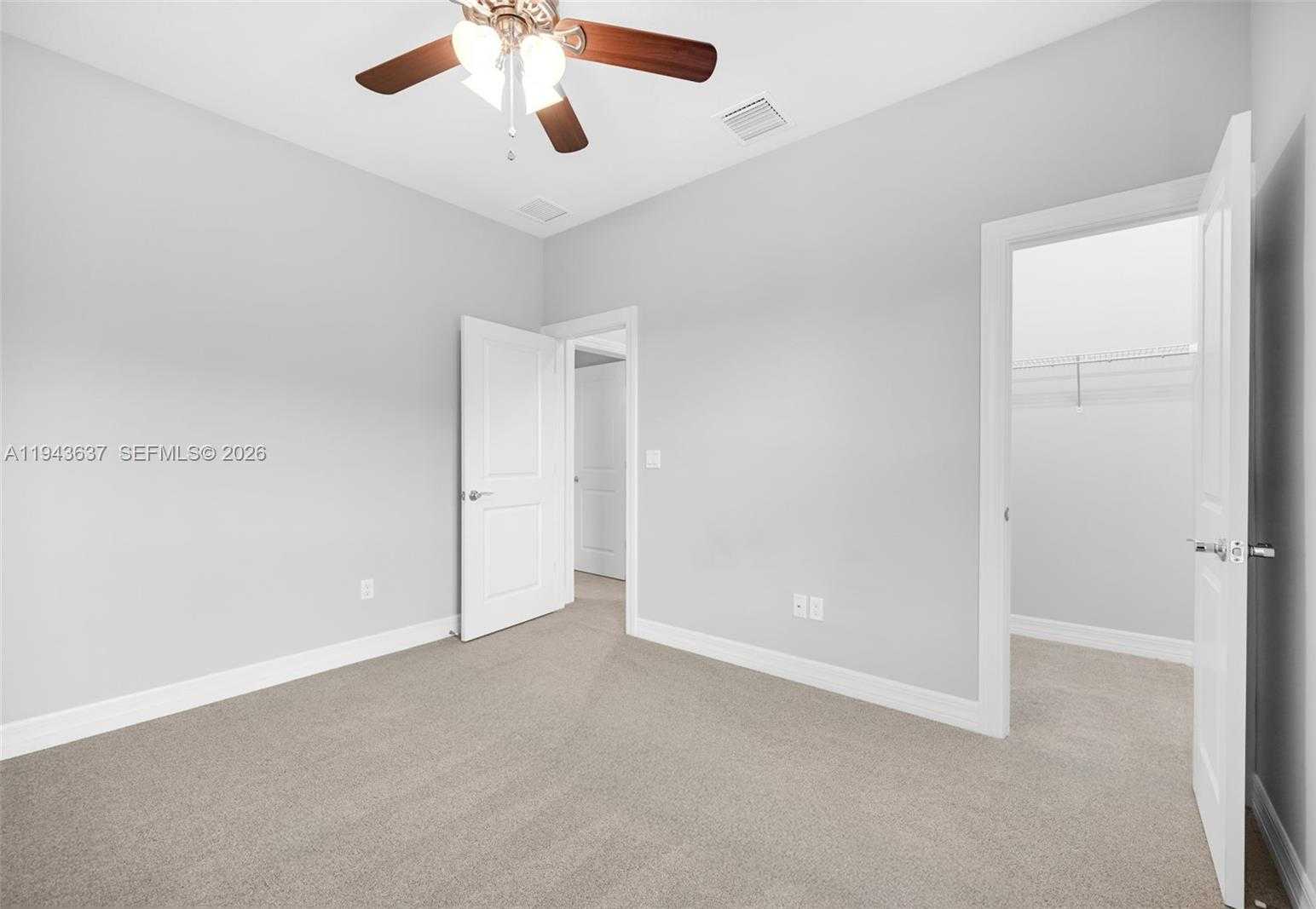 Small Image of 964 BANYAN DR, Hollywood Number 24