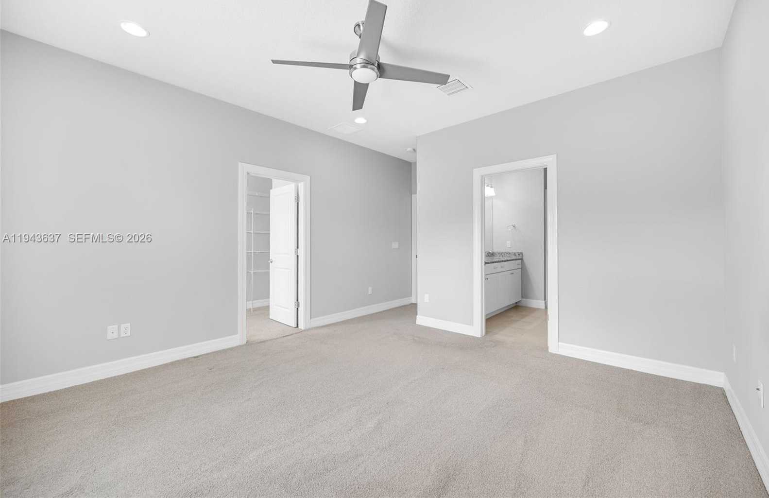 Small Image of 964 BANYAN DR, Hollywood Number 43