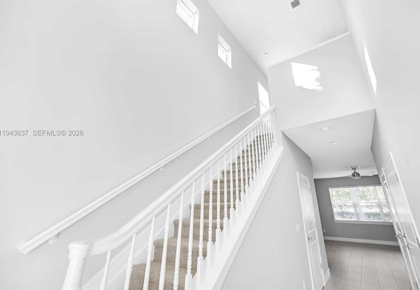 Small Image of 964 BANYAN DR, Hollywood Number 49