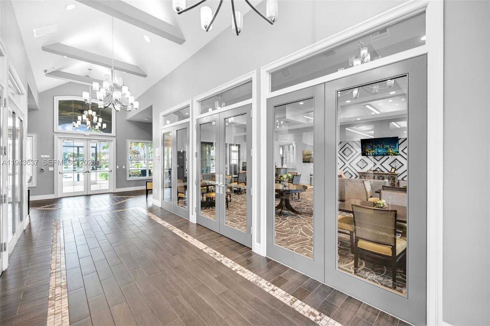 Small Image of 964 BANYAN DR, Hollywood Number 52