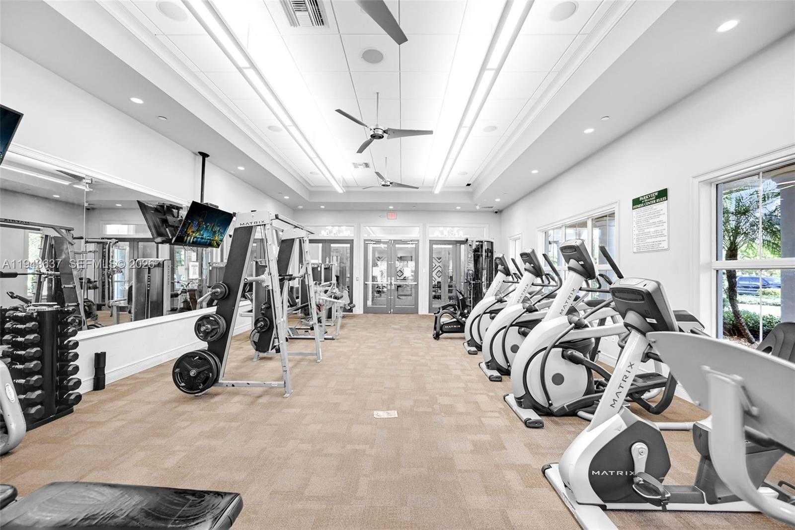 Small Image of 964 BANYAN DR, Hollywood Number 58