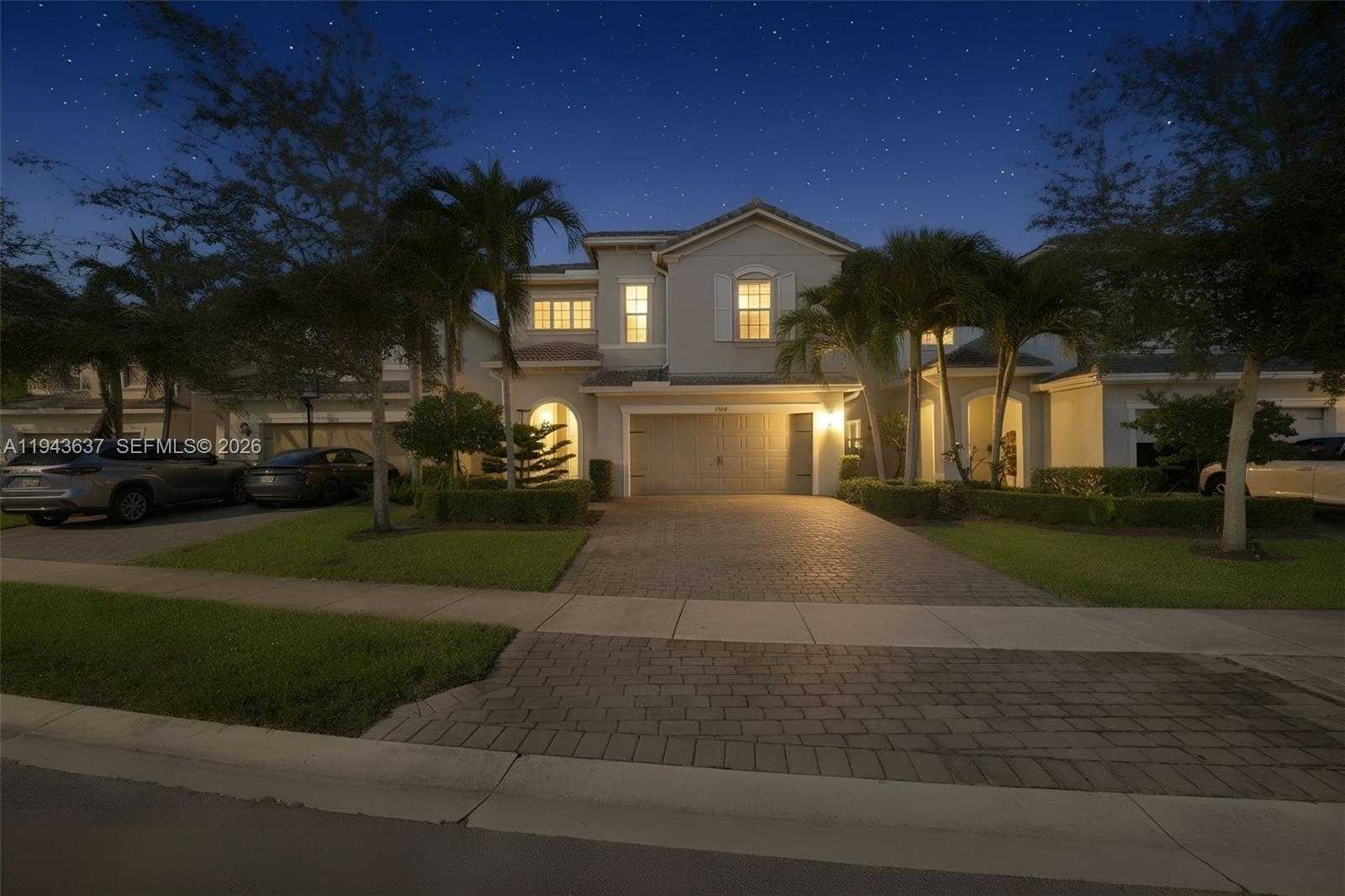 Small Image of 964 BANYAN DR, Hollywood Number 60