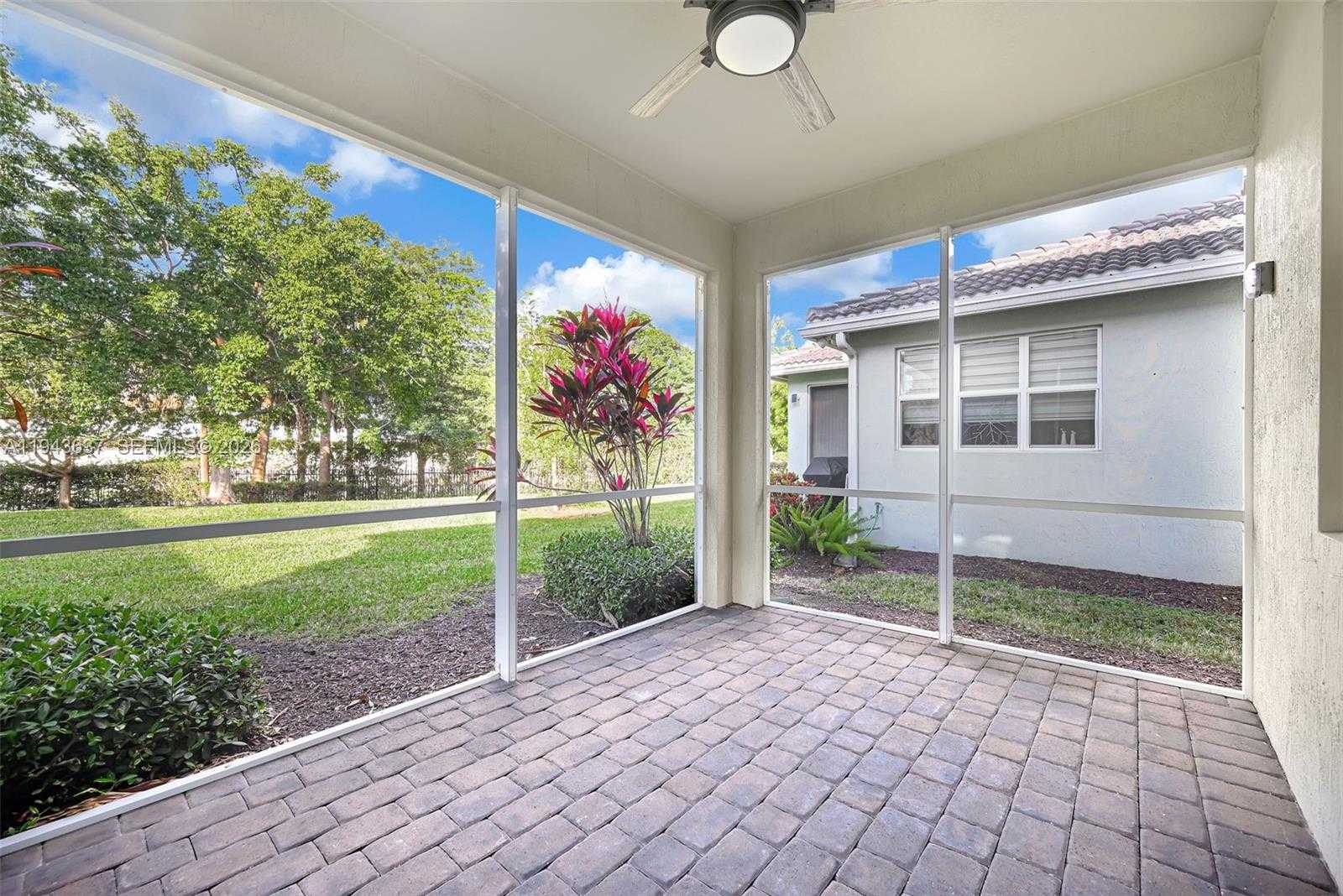 Small Image of 964 BANYAN DR, Hollywood Number 71
