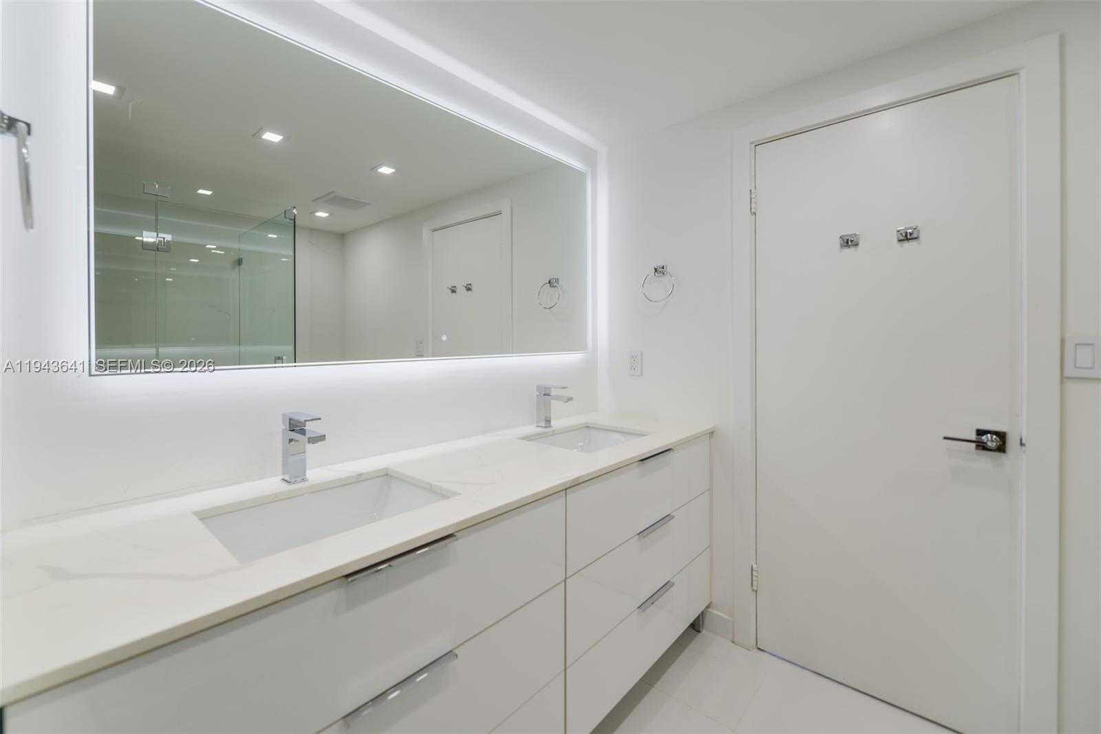 Small Image of 10275 COLLINS AVE #731, Bal Harbour Number 13