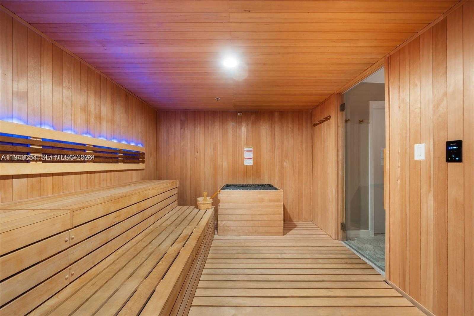 Small Image of 200 BISCAYNE BOULEVARD WAY #5109, Miami Number 31