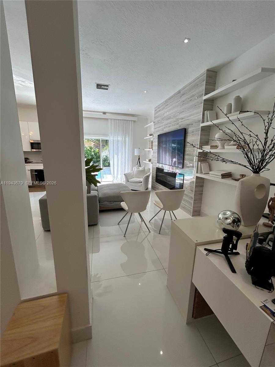 Small Image of 14146 SOUTH WEST 31ST ST #14146, Miramar Number 9