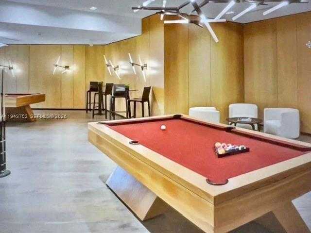 Small Image of Miami Number 26