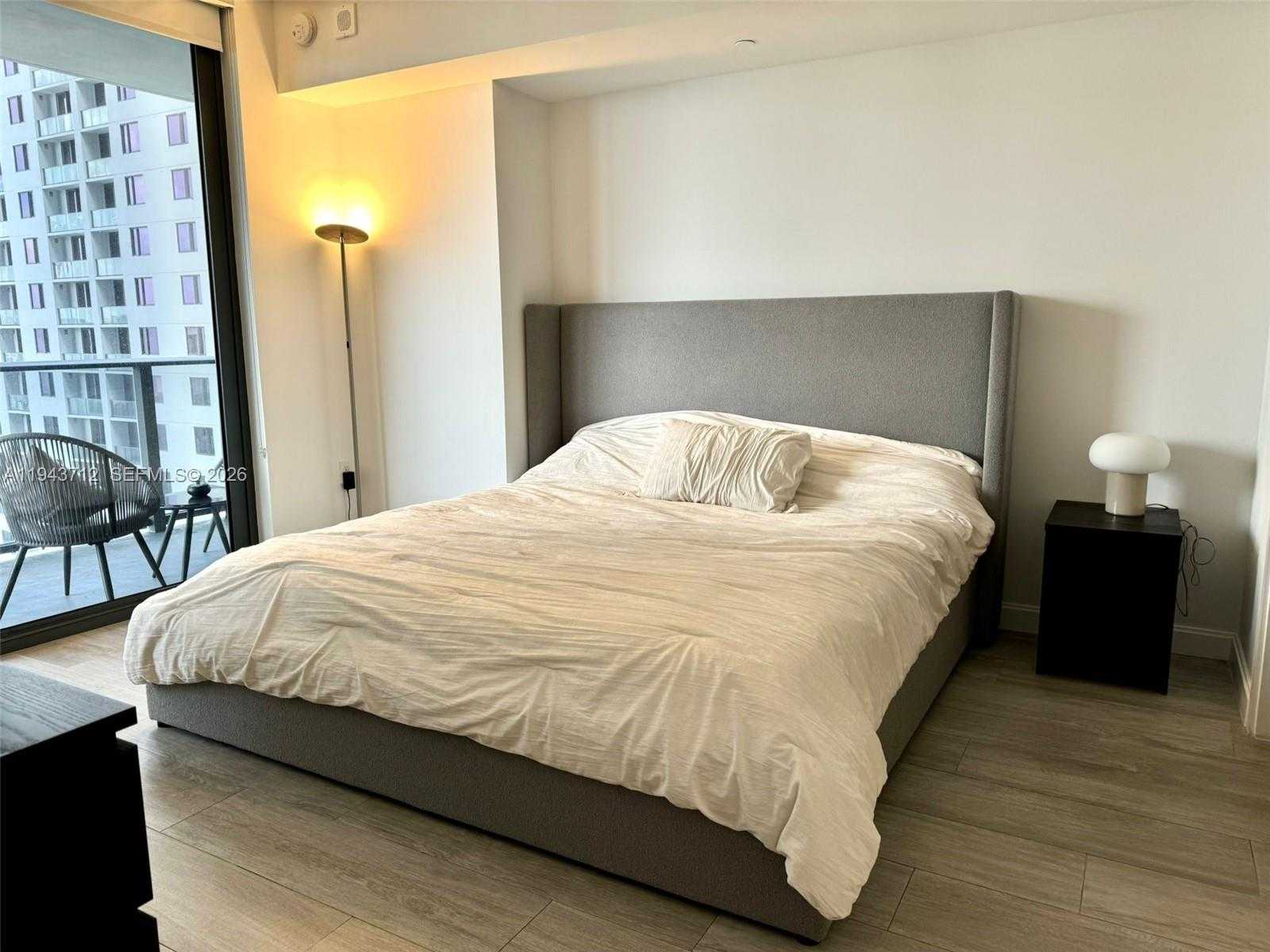 Small Image of 45 SOUTH WEST 9TH ST #3107, Miami Number 5