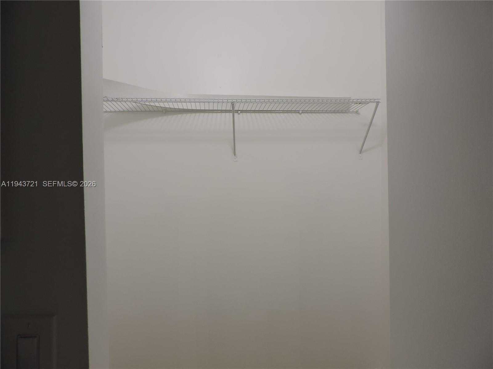 Small Image of 17975 SOUTH WEST 140TH CT #17975, Miami Number 24