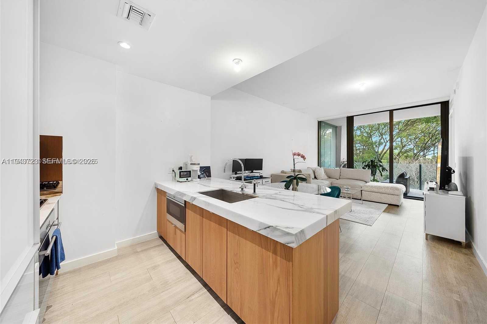 Small Image of 2831 SOUTH BAYSHORE DR #506, Miami Number 6