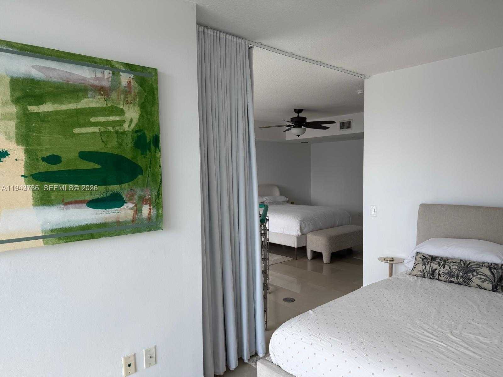 Small Image of 41 SOUTH EAST 5TH ST #2010, Miami Number 14