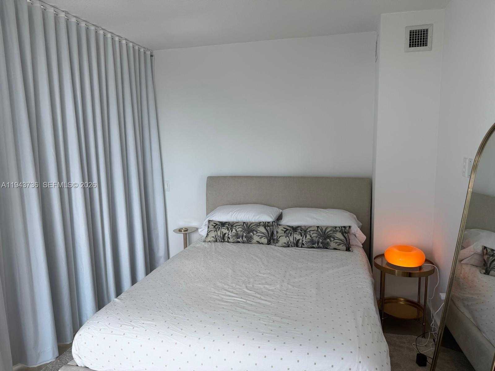 Small Image of 41 SOUTH EAST 5TH ST #2010, Miami Number 15